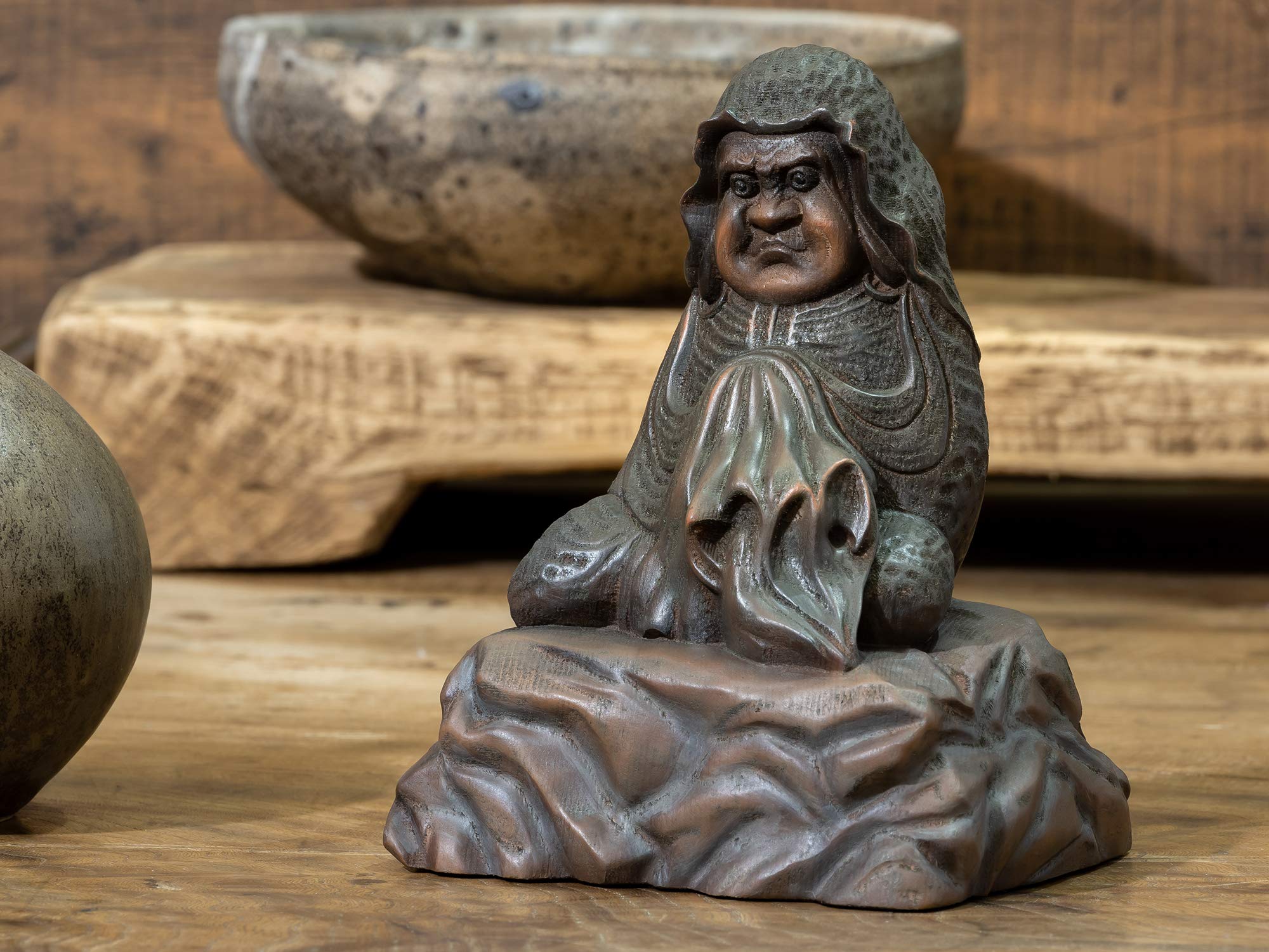 木彫り達磨太子